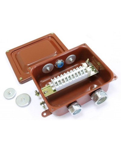 ККМА-10 У2 IP54 (zeta30372). Коробка клеммная металлическая с муфтами АТК для трубной электропроводки. ЗЭТА в Братске